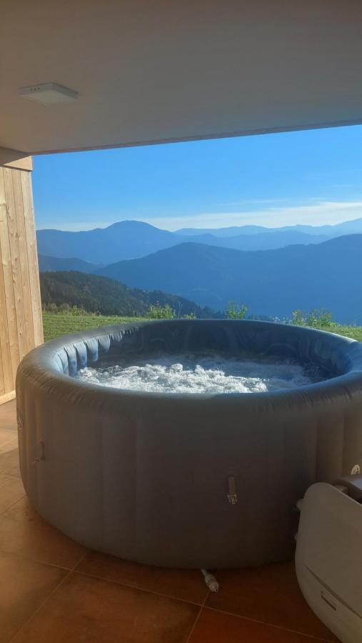 Studio 1111 With Sauna & Hot Tub Dravograd Eksteriør billede
